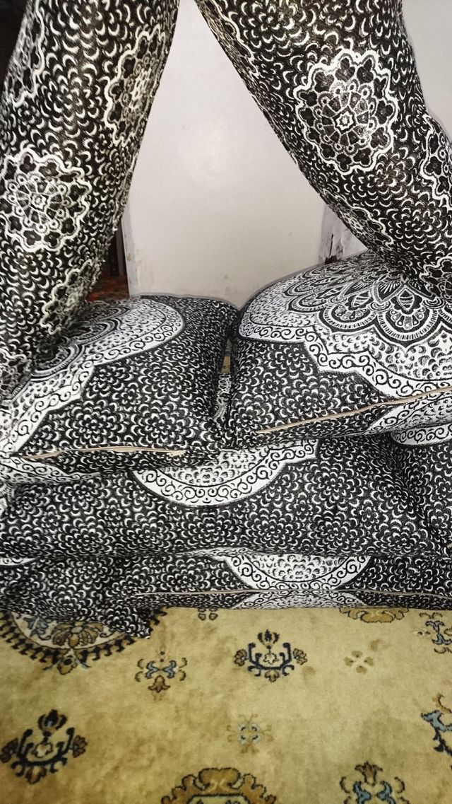 colors grey