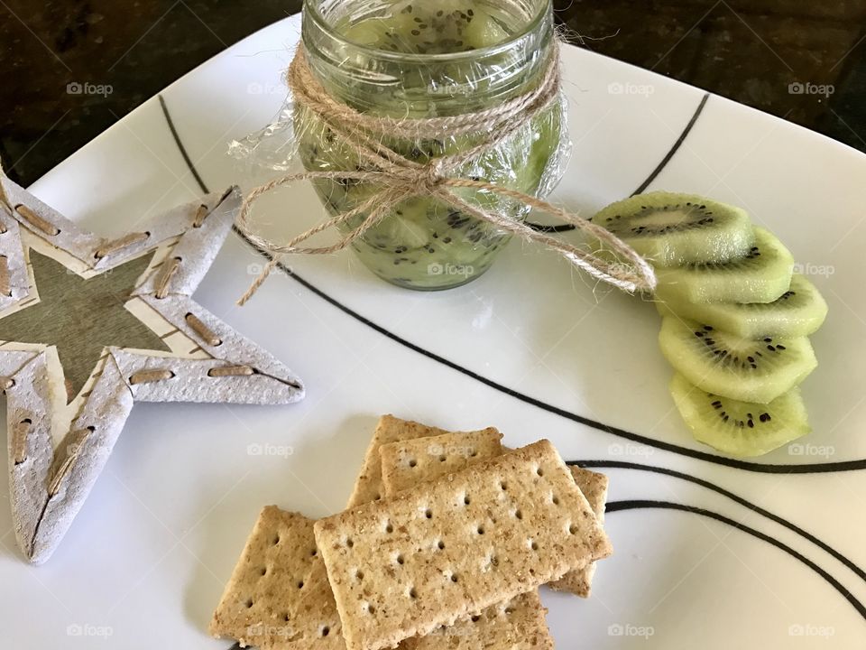 Homemade Kiwi jam and crackers