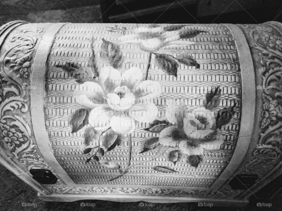 floral trunk