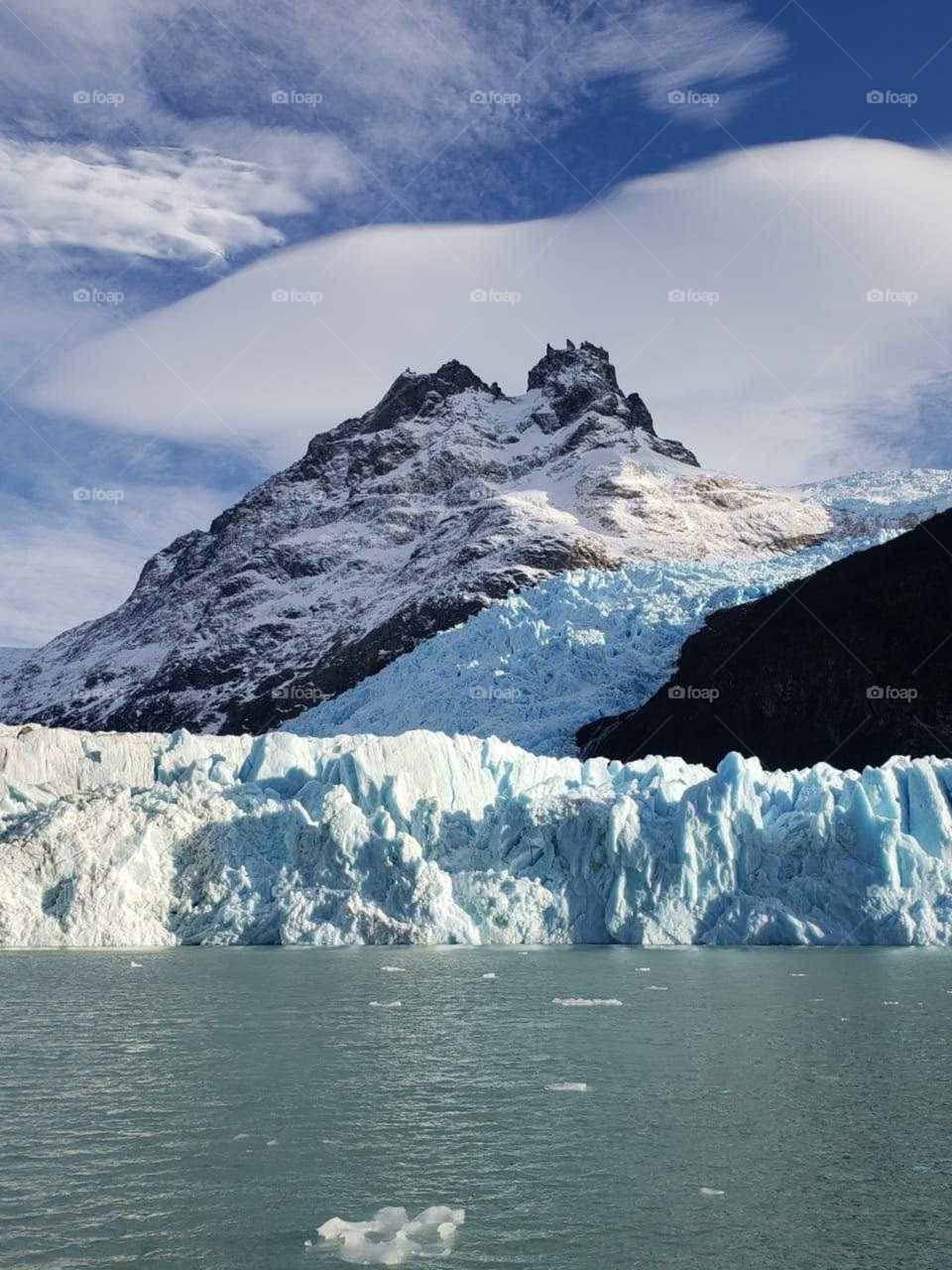 montañas tierras y hielo historia nacional de la República Argentina