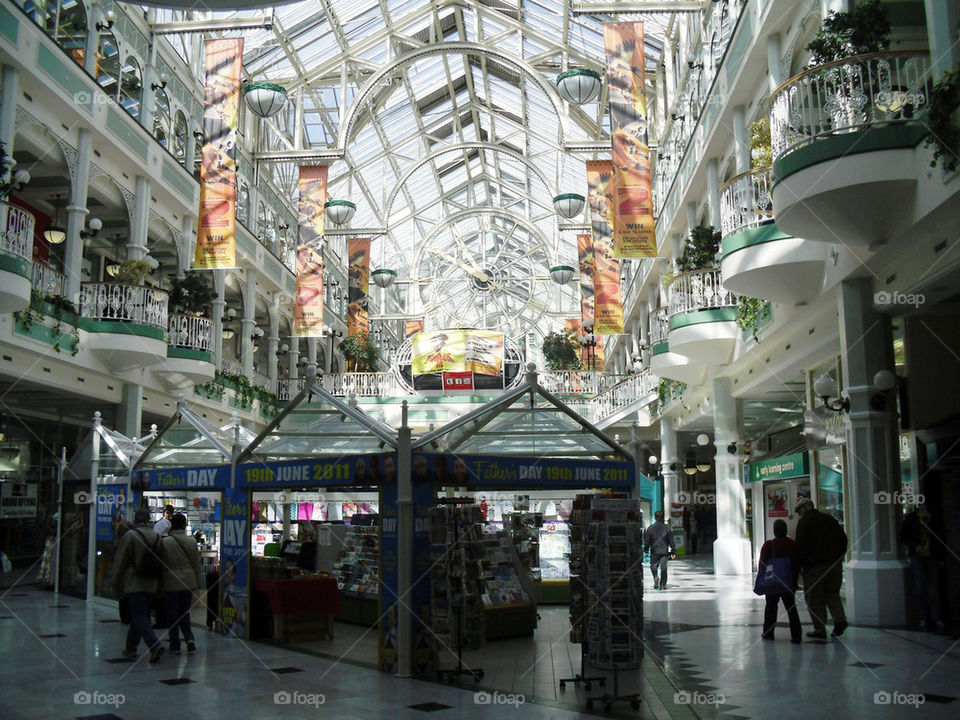 ireland dublin graftonstreet ststephensgreenshopping by strddyeddy