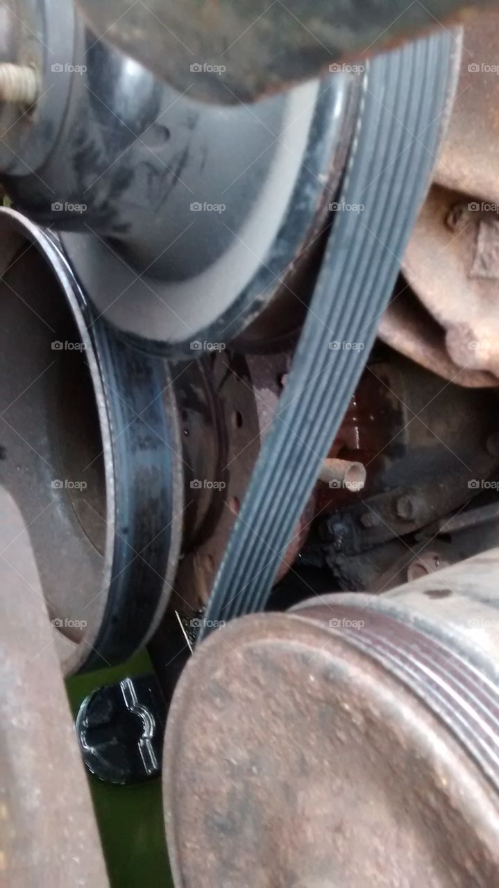 old 89 350 motor leaking water pump