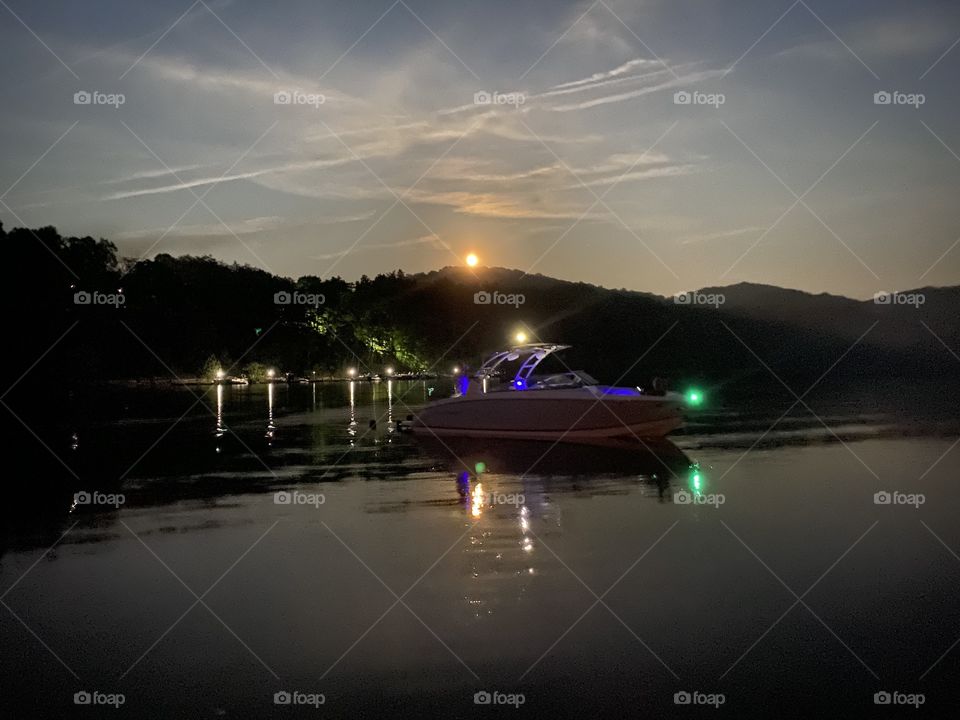 Summer night boating on Lake Cumberland 