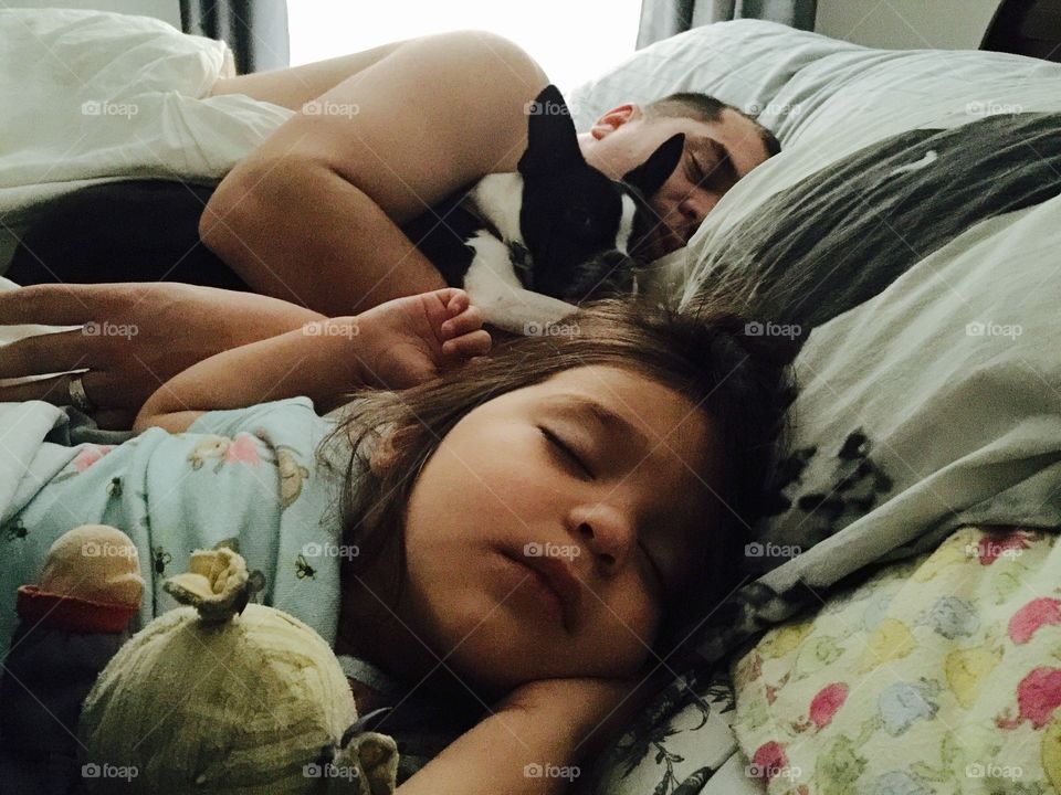 The family that sleeps together