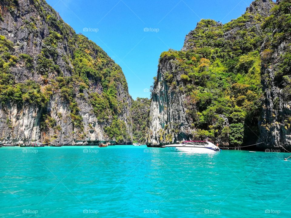 Heavenly scenery of Phi Phi Island (Thailand)