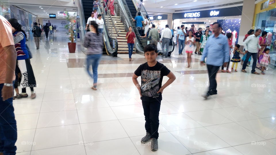 my son mehran was  enjoing in my city mall
