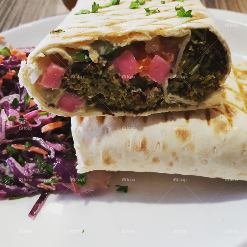 falafel wrap