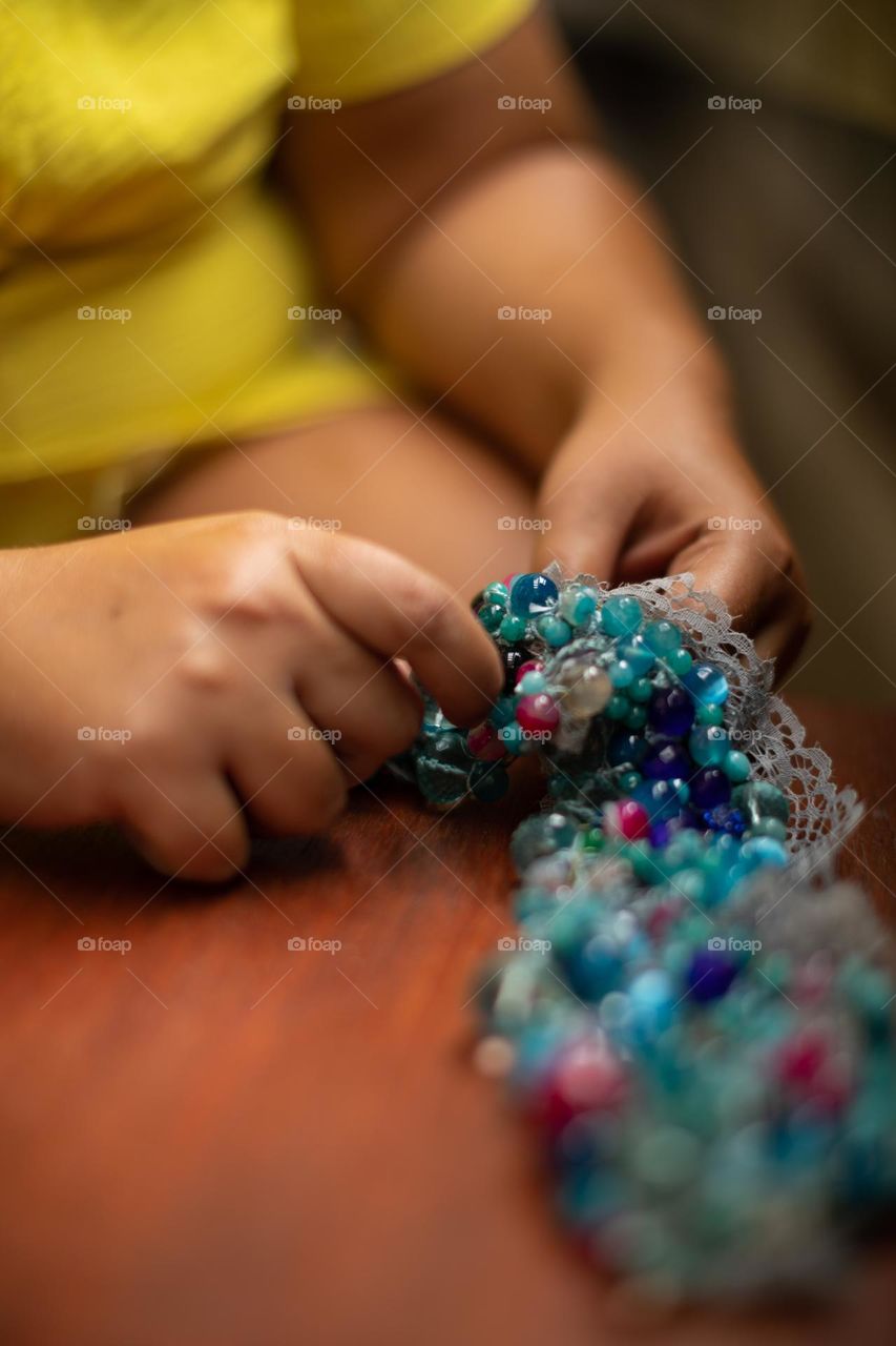 collar making