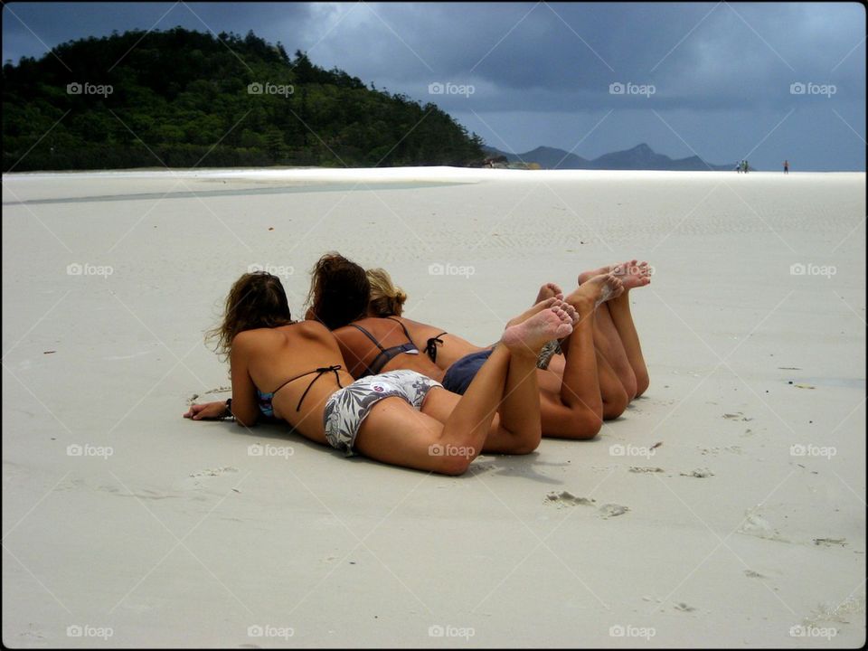 beach girls