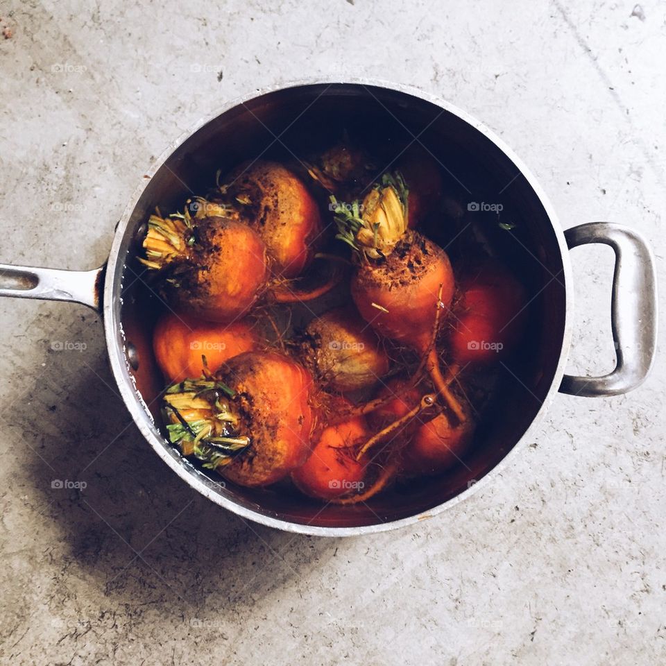 Making pickled beets