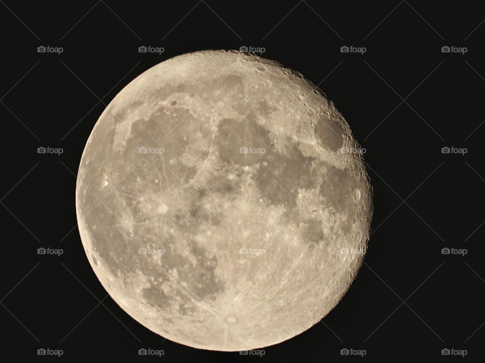 Night photography - astrophotography  - Some nights, the Moon might look like a narrow crescent. Other nights, the Moon might look like a bright circle. And on other nights, you might not be able to see the Moon at all.