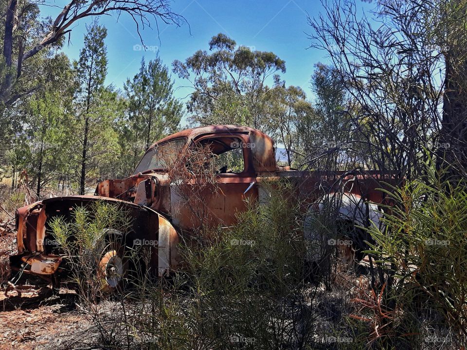 Rusty Holden ute
