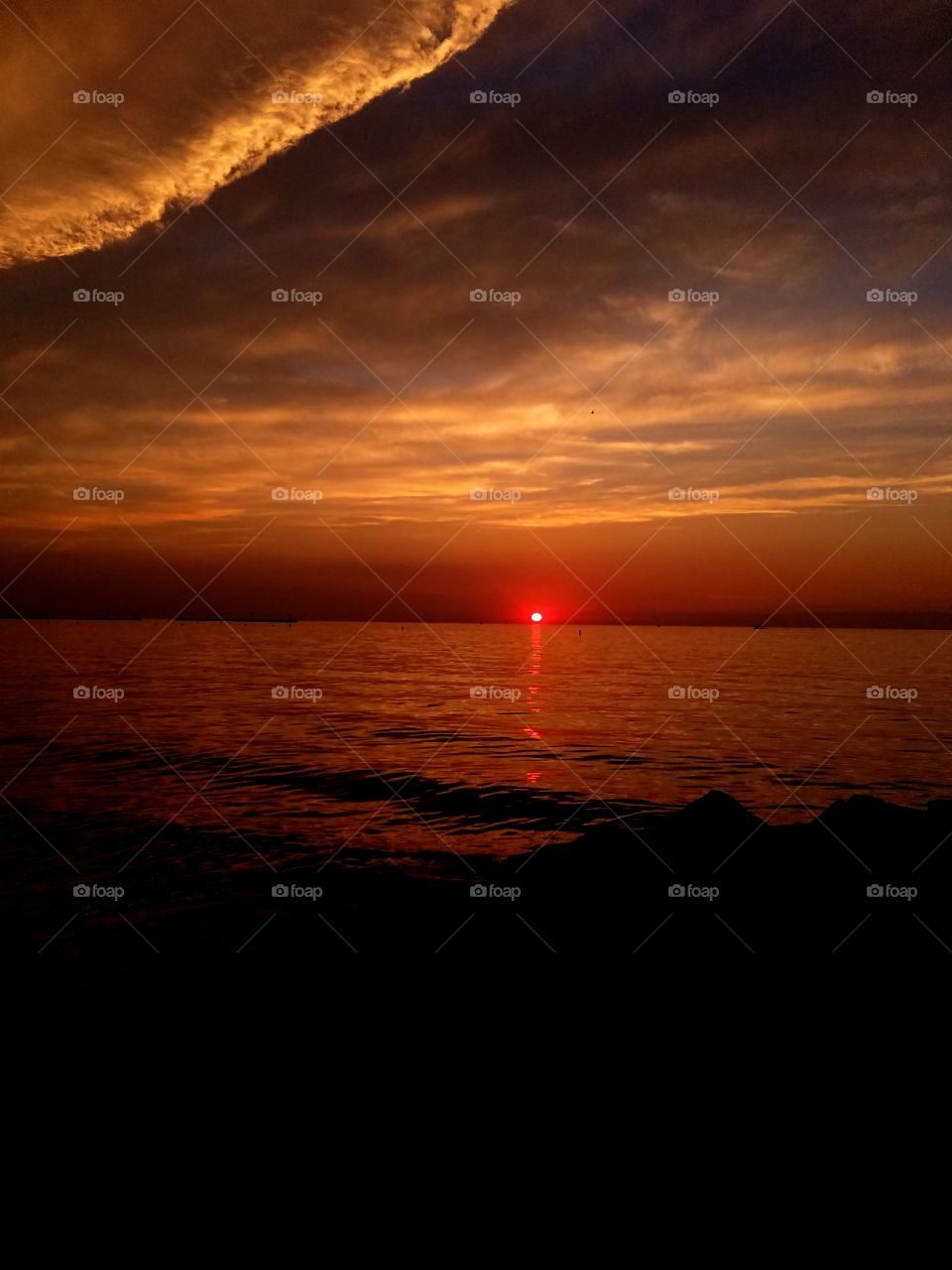 A beautiful sunset on the lake