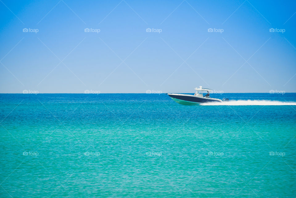 Speedboat on the Blue Ocean 