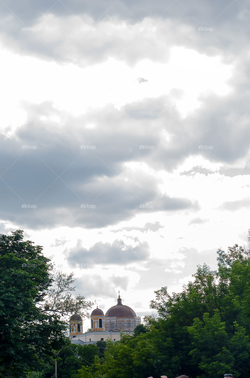 Storm cloud from church 