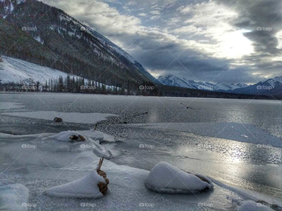 Sunrise over a slowly Freezing Lake