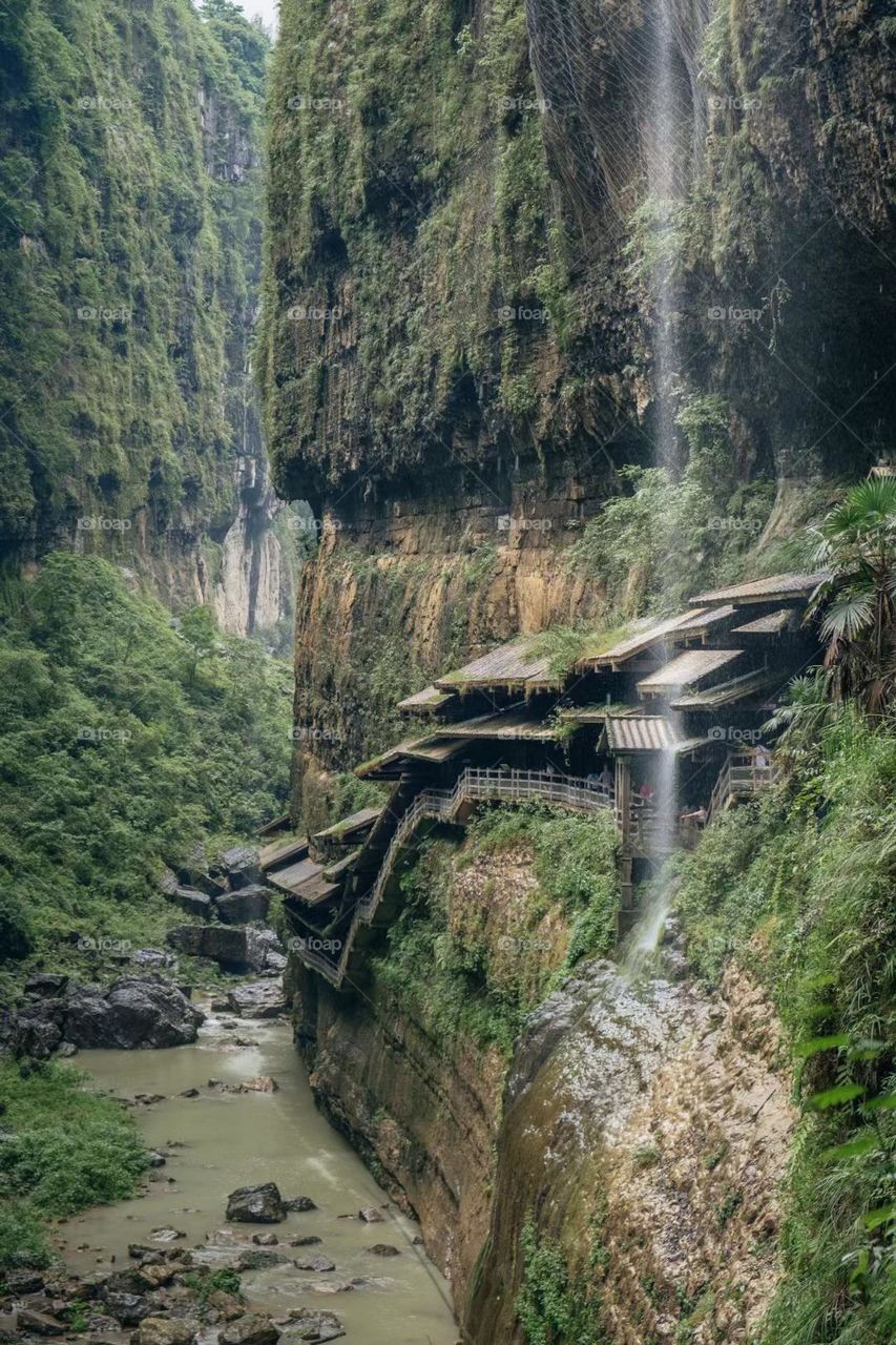 Architecture on the Grand Canyon in China 