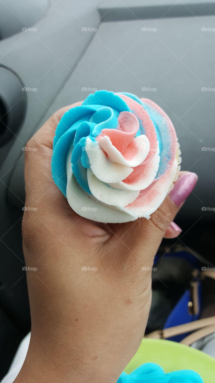 4th cupcake