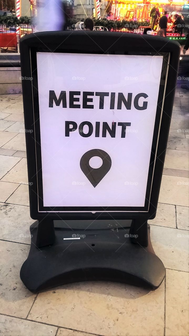 Meeting Point - Sign