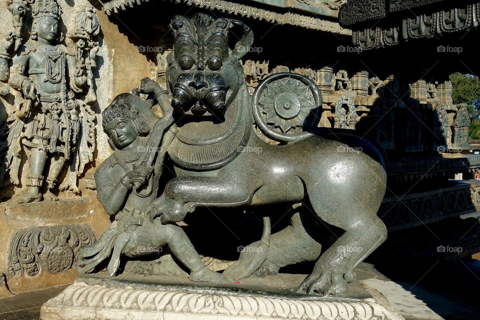 fine art  - Hoysala emblem - sculpture