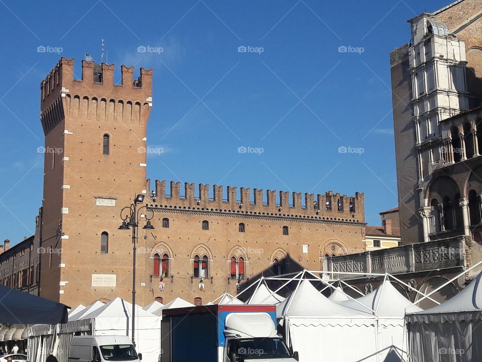 square trento trieste