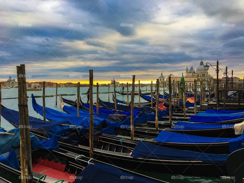 Gôndolas at Venice