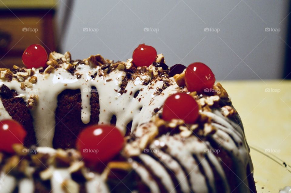 Bundt cake with nuts and cherries 