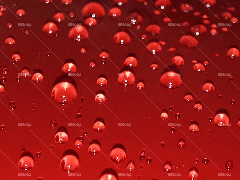 True joy of nature is that when every drop of water shines like a pear.