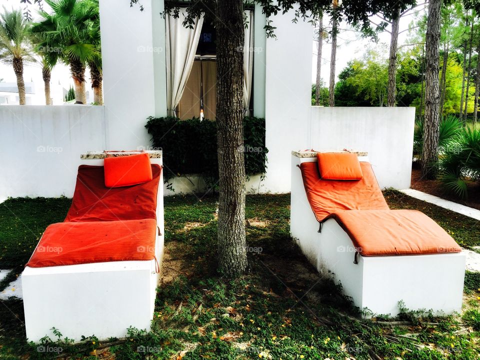 Perfect spot. Two lounge chairs waiting for occupants 