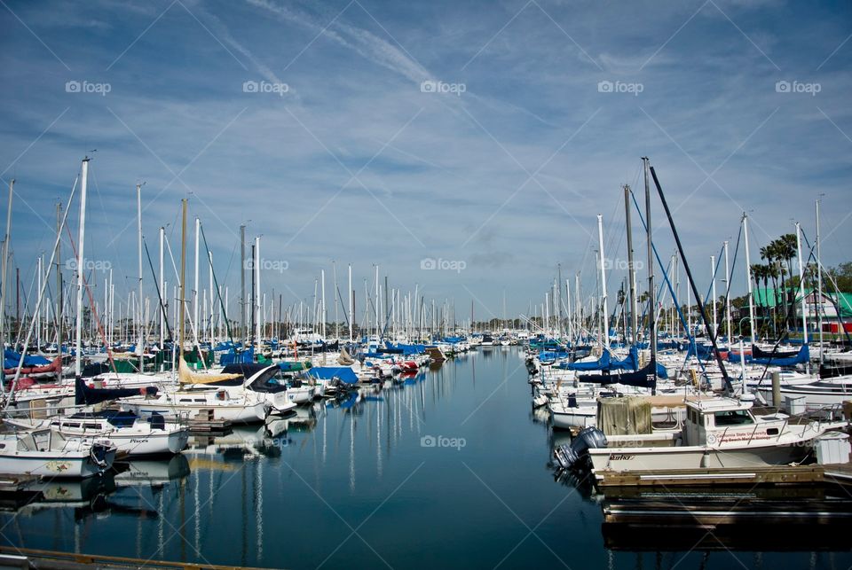 Harbour sailboats 