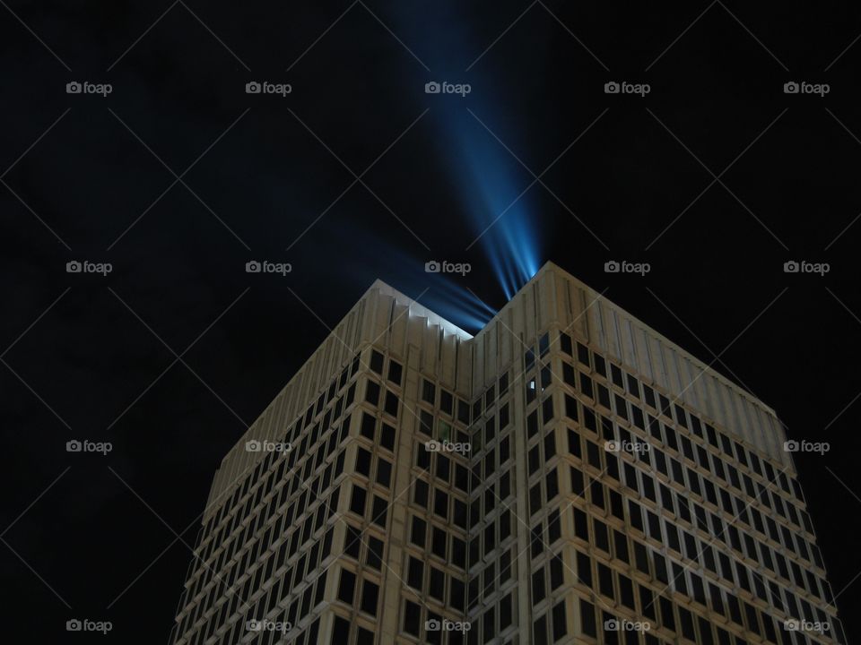 Philadelphia, PA - Search lights