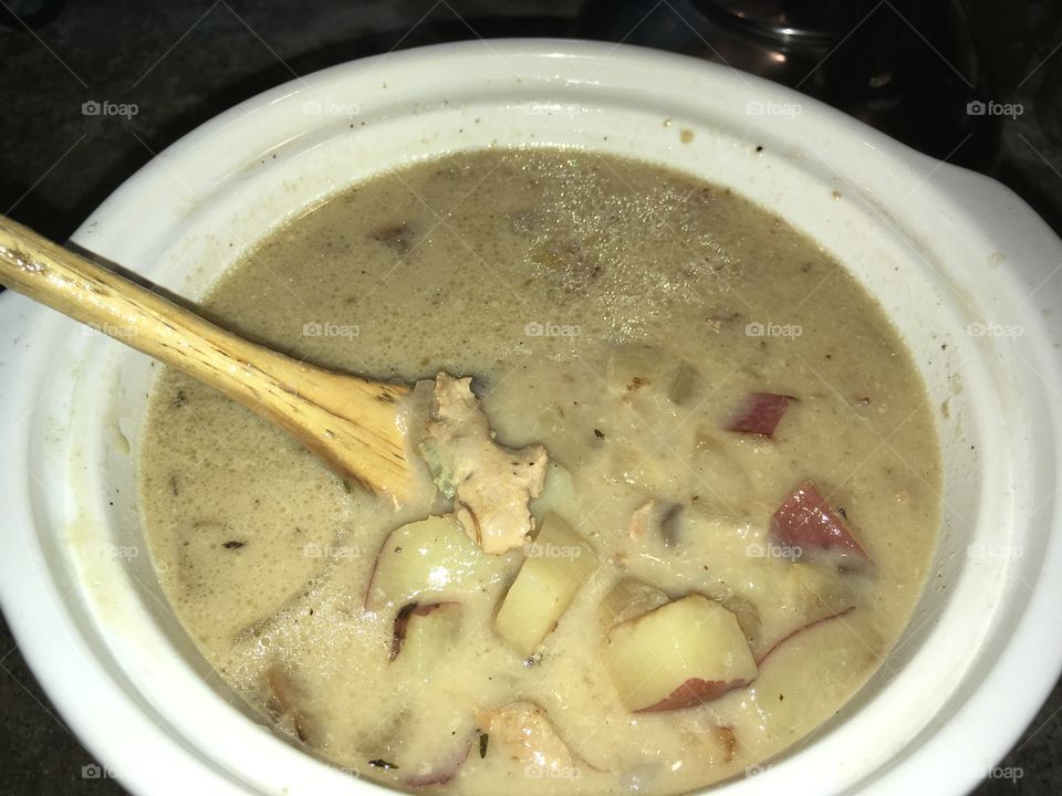 Fish chowder in slow cooker
