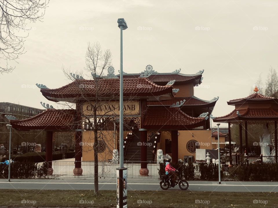 This building has always been an eye catcher. Beautiful temple in the Netherlands. It’s a representation of a mix of cultures.