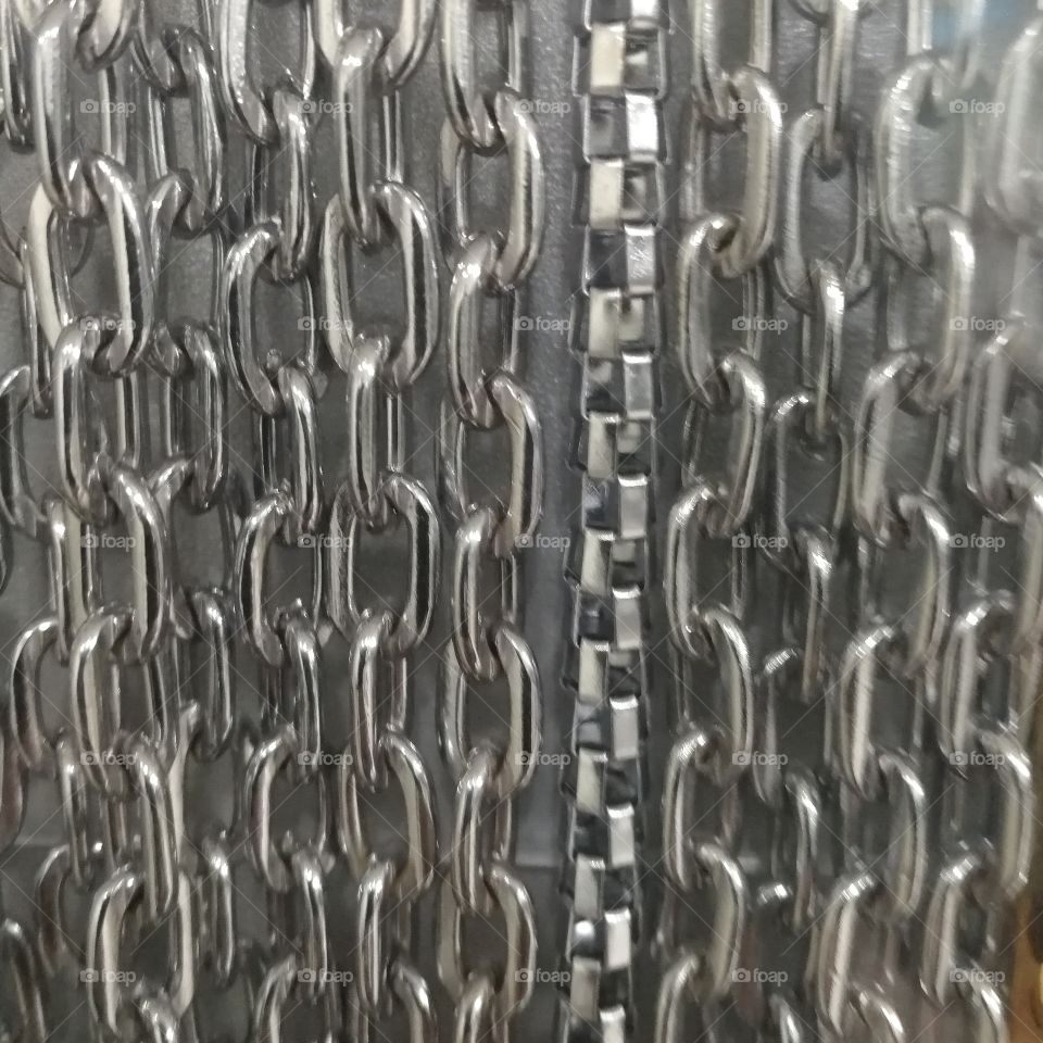 vertical steel chains