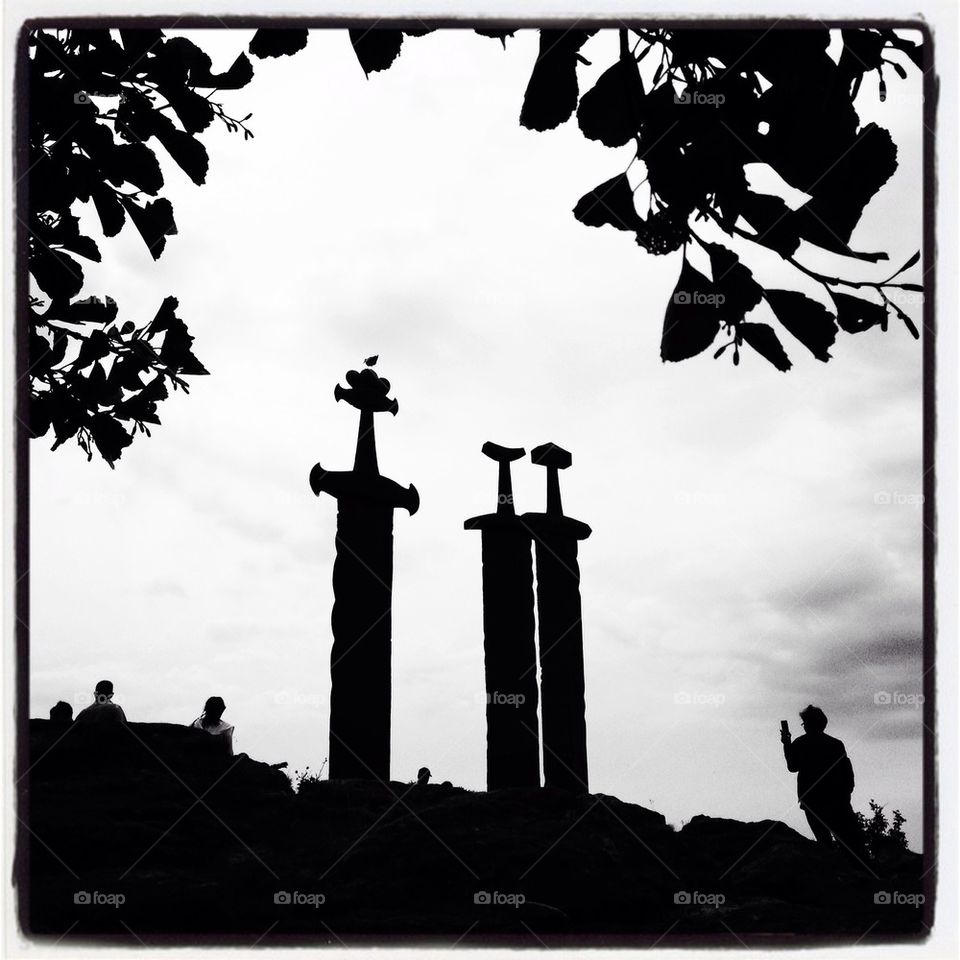 Sverd i Fjell Monument