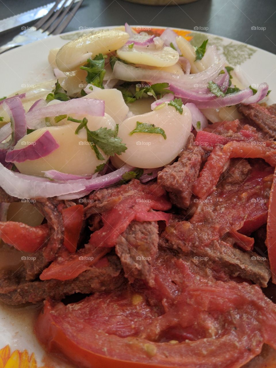Ensalada de pallar con carne picada al tomate