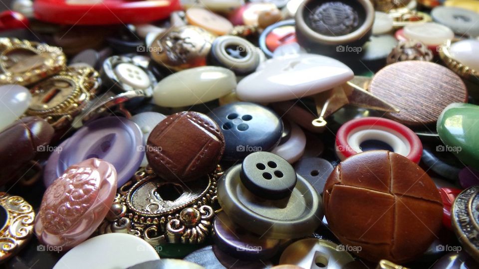 Button Leather