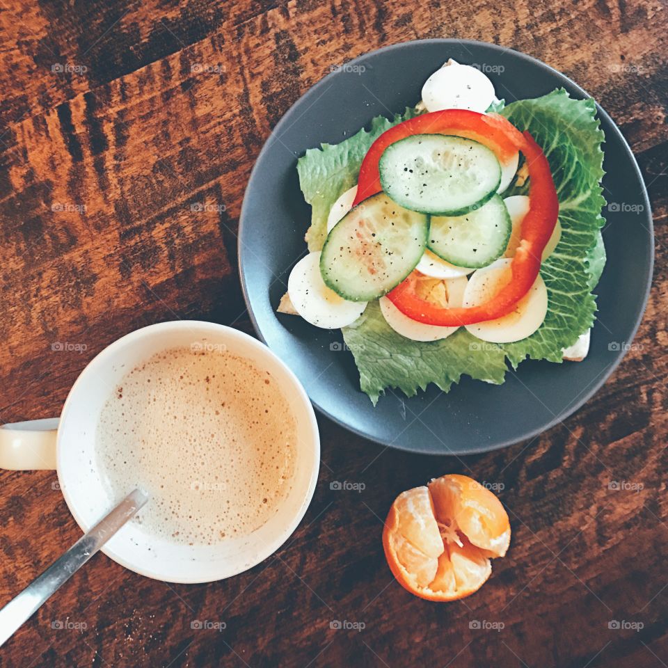 Caffe latte with sandwich 