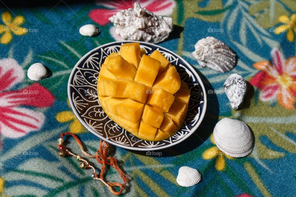 Mango plate