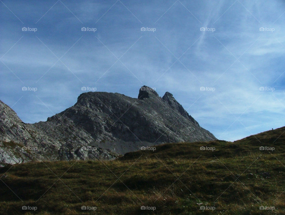 sky italy mountain border by uolza