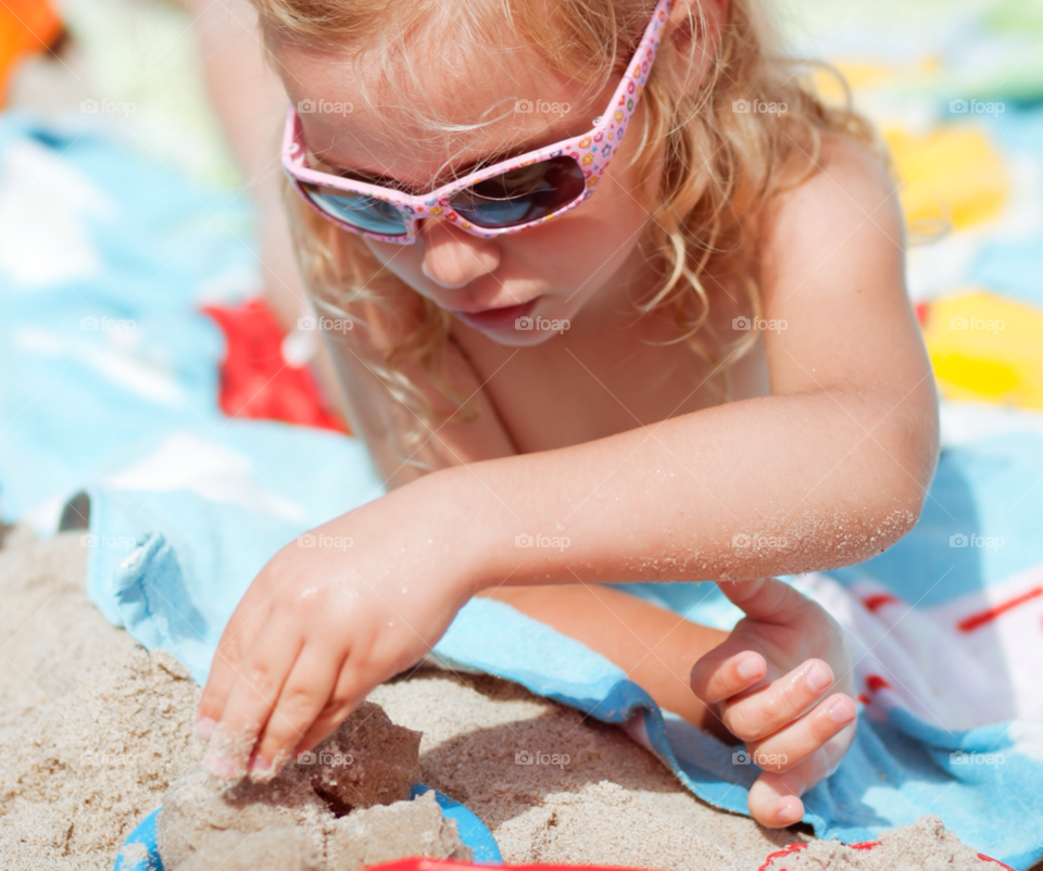 beach girl happy young by przemekklos