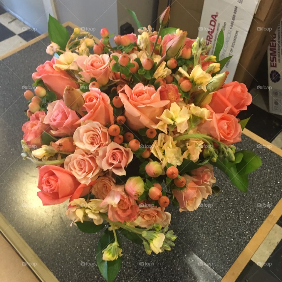 Peach bridal bouquet 