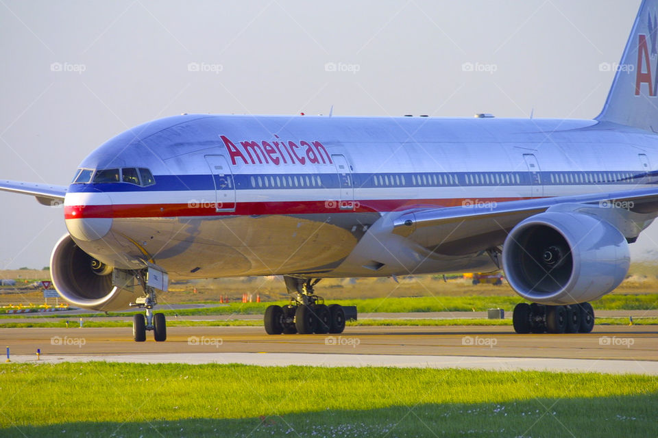 AMERICAN AIRLINES AA B777-200 DALLAS TEXAS