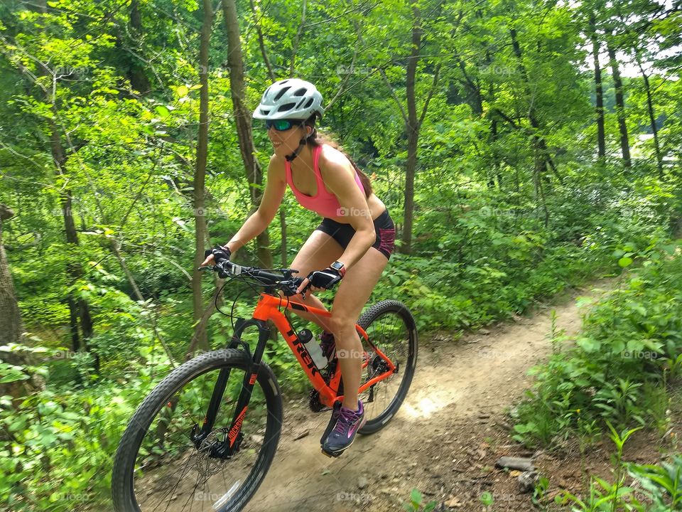 topless cyclist babe