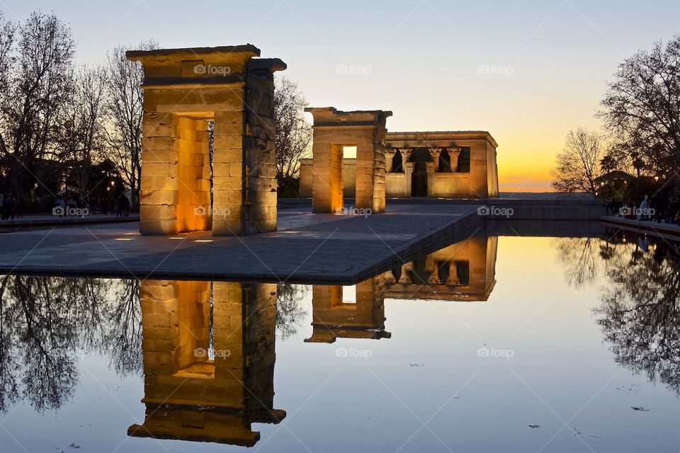 Sunset at stunning Templo de Debod in Madrid