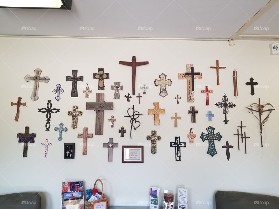 Family crosses at church
