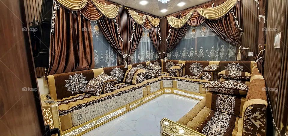 A very beautiful picture, and there is no better picture than it. There is no better picture of green herbs and colorful, red and white roses than it. Glory be to God, the natural and picturesque view, and there is no more