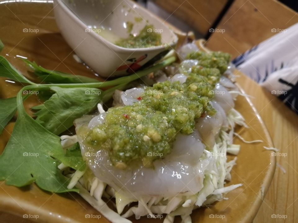 Gung -chae-nam-pla.
(shrimp in fish sauce).