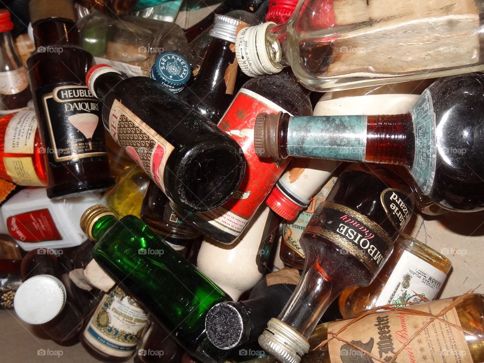 Miniatures. Miniature liqueurs in a box