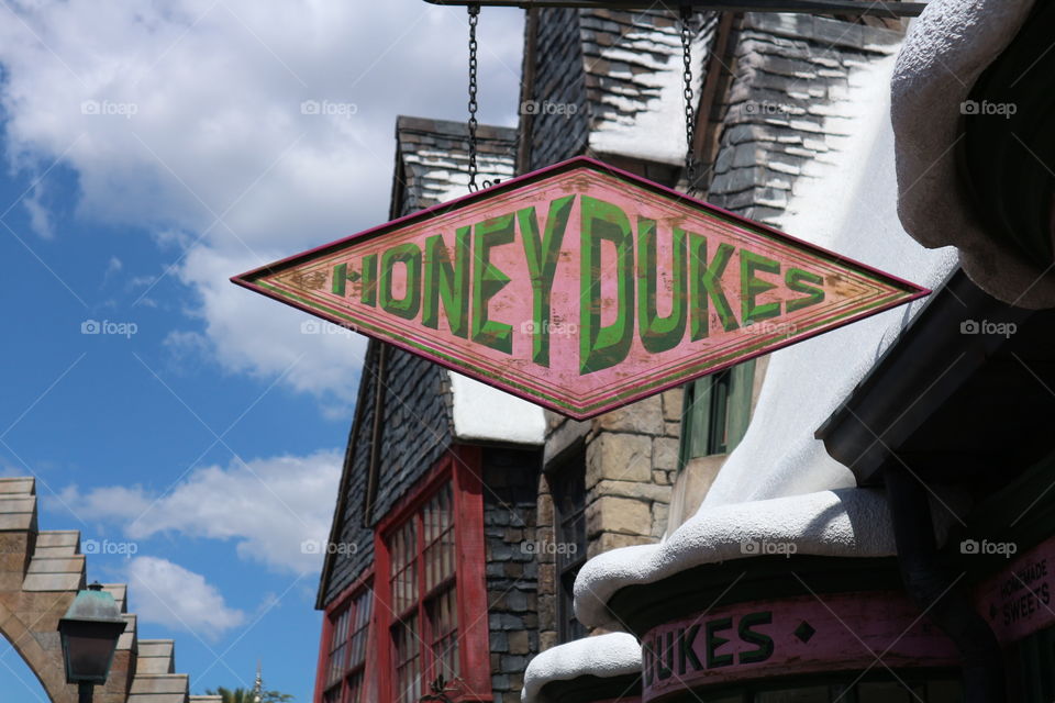 Honeydukes